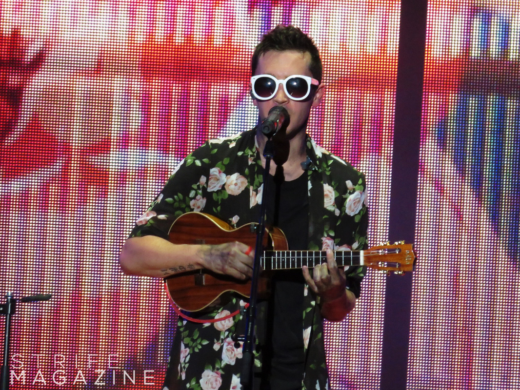 twenty-one-pilots-share-new-emotional-roadshow-highlights-video