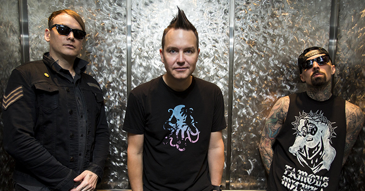 blink-182-announce-supporting-band-massive-arena-tour