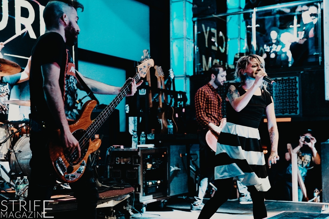 photo-review-lacey-sturm-palisades-stitched-up-hear-diesel