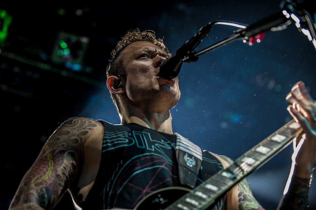 triviums-matt-heafy-has-covered-blink-182