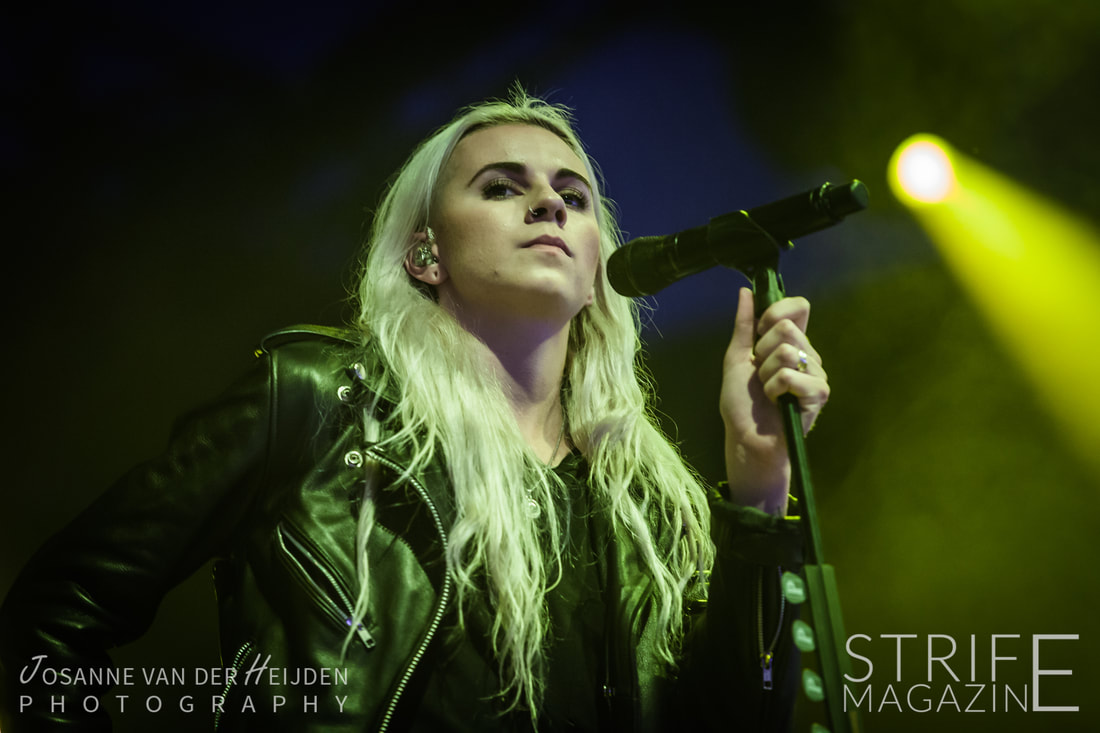 lowlands-photo-review-pvris