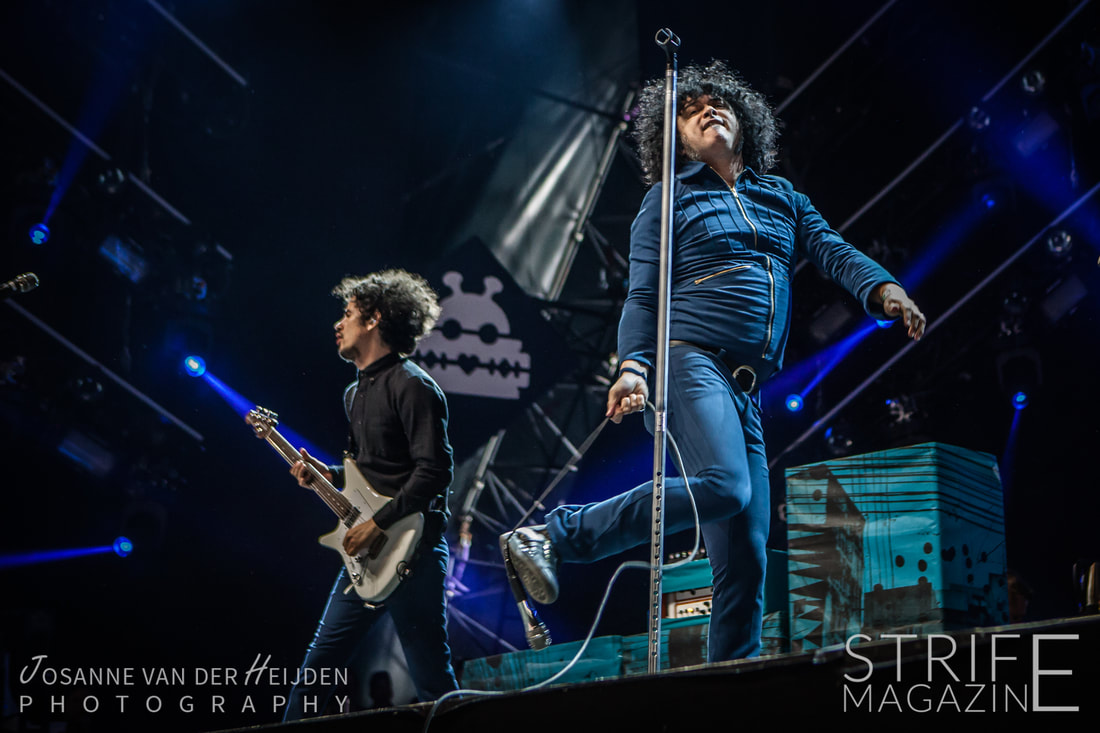 lowlands-photo-review-at-the-drive-in