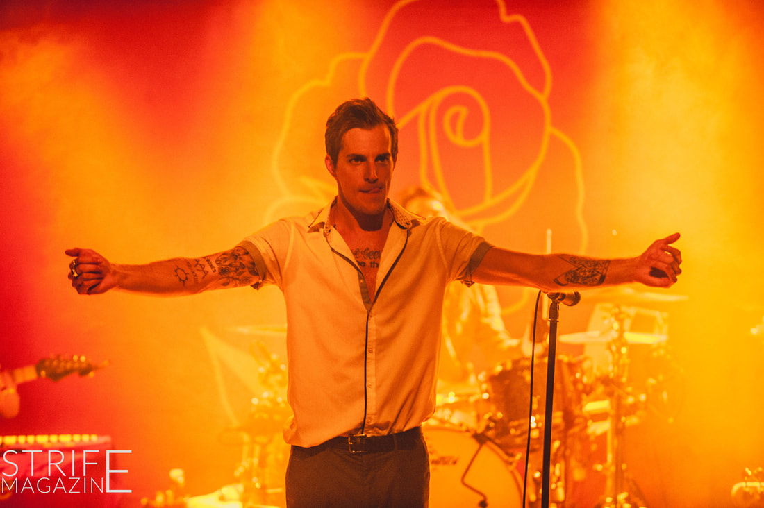 photo-review-the-maine-made-their-glorious-european-return