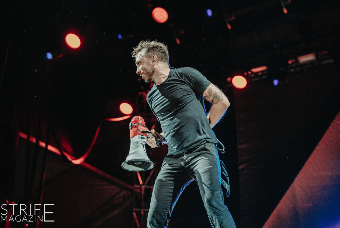 photo-review-self-help-fest-part-2-the-plot-in-you-sylar-rise-against