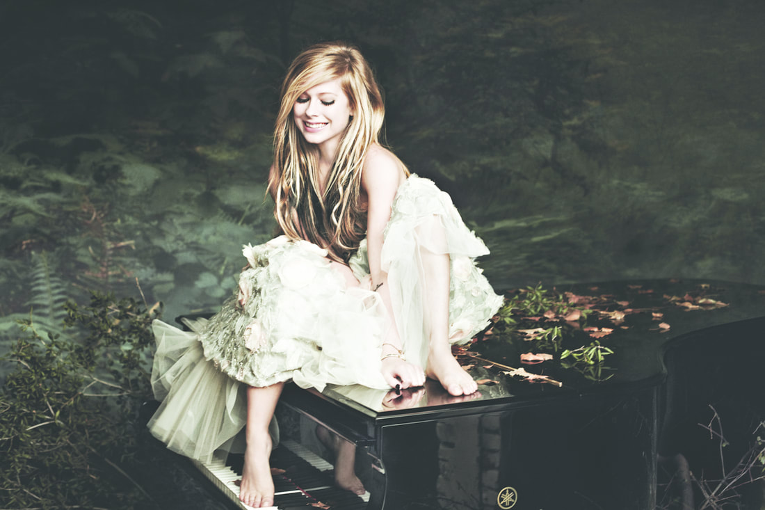 avril-lavigne-gives-big-update-on-new-album-progression