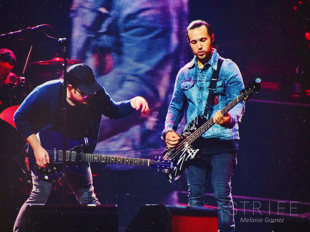 photo-gallery-fall-out-boy-and-machine-gun-kelly-new-jersey