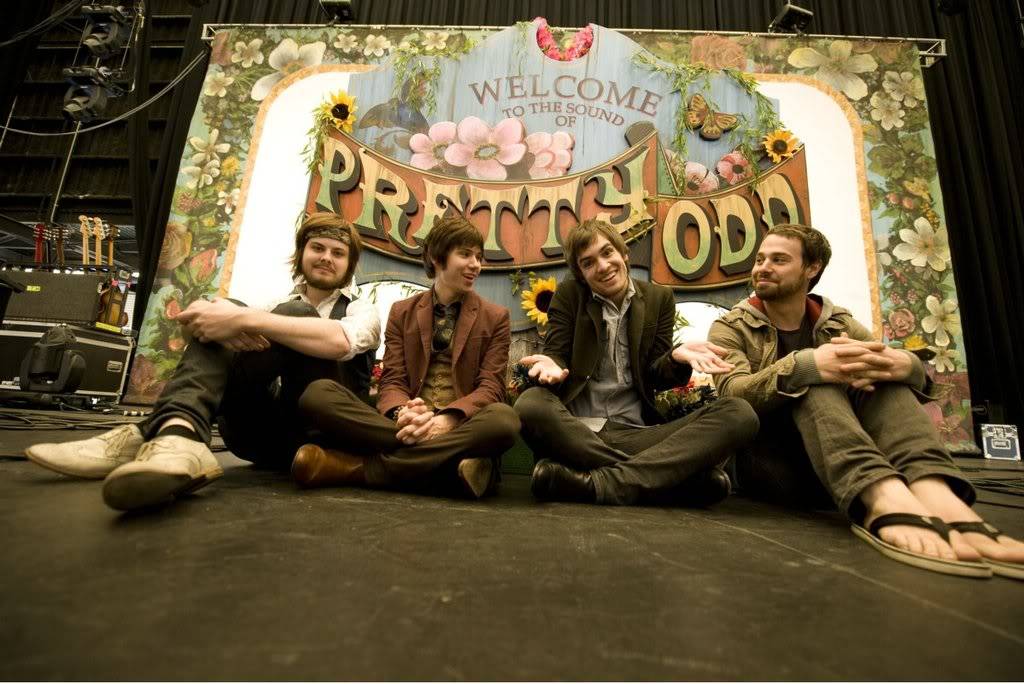 a-few-demos-of-panic-at-the-discos-album-cricket-and-clover-have-been-found