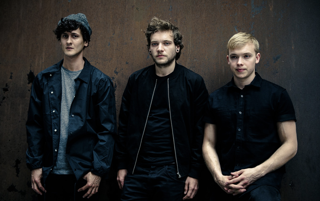 interview-discussing-new-music-touring-with-the-brilliant-press-to-meco