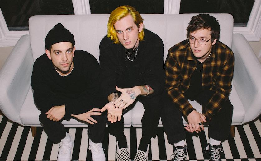 album-review-milkk-headrush