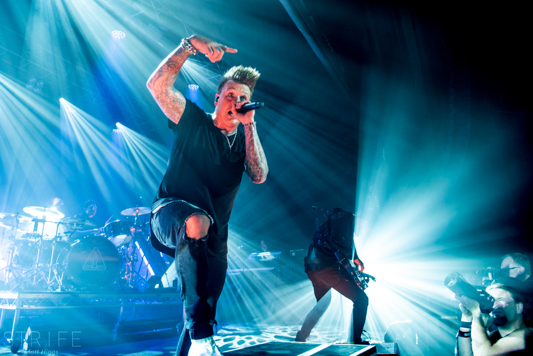 live-review-papa-roach-takes-new-record-to-ecstatic-london-crowd