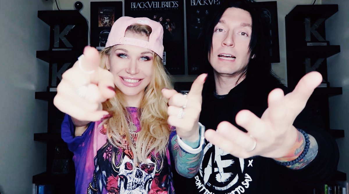 album-review-aelonia-we-are-one