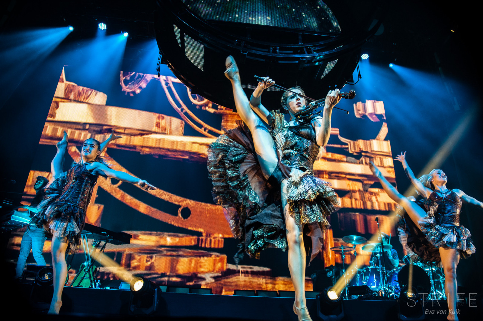 lindsey-stirling-live